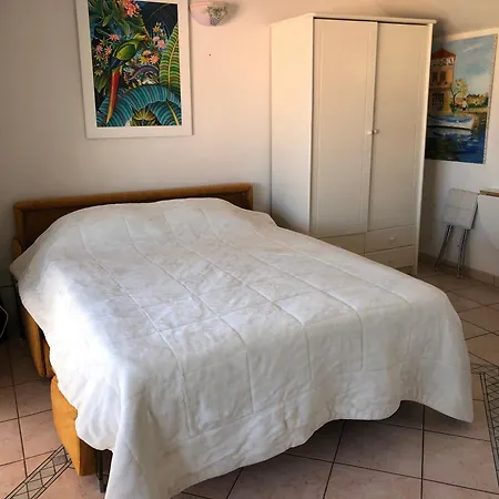 Tres Beau Pres De La Aux Issambres Lägenhet *